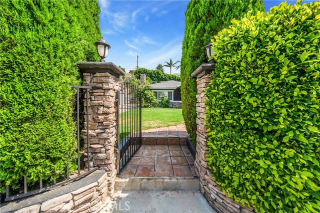 13774 Simshaw Avenue, Sylmar (los Angeles), CA, 91342 13774 Simshaw Avenue, Sylmar (los Angeles), CA, 91342