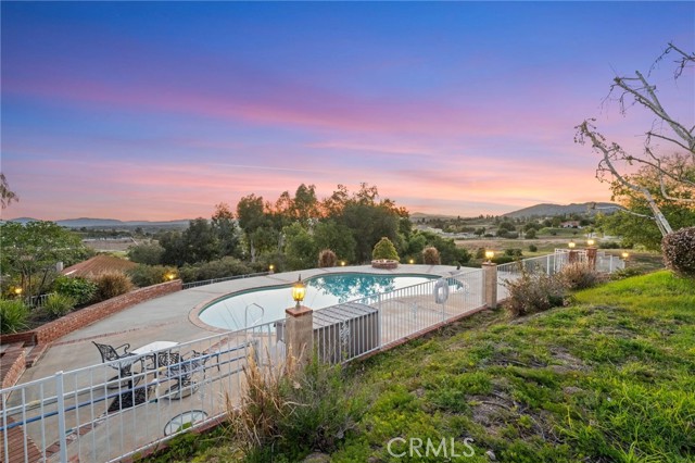 Detail Gallery Image 5 of 71 For 40225 Lucero Dr, Temecula,  CA 92592 - 4 Beds | 4 Baths