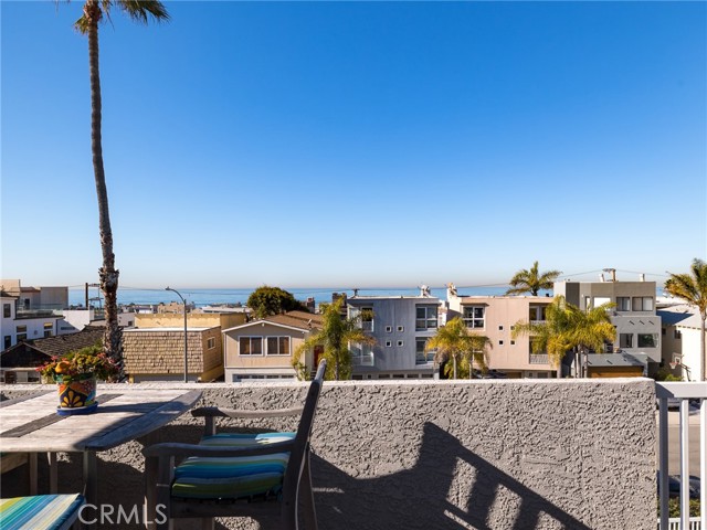 446 Monterey Boulevard, Hermosa Beach, California 90254, 3 Bedrooms Bedrooms, ,2 BathroomsBathrooms,Residential,Sold,Monterey Boulevard,SB23016851