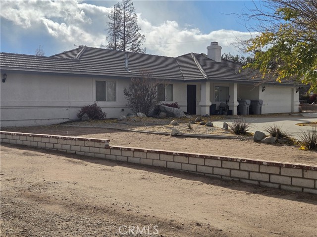 Detail Gallery Image 3 of 21 For 15319 Wells Fargo St, Hesperia,  CA 92345 - 4 Beds | 2 Baths