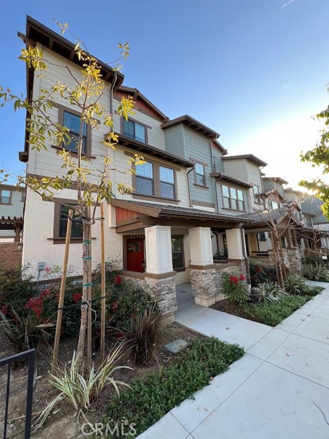 Detail Gallery Image 25 of 29 For 11764 Carriage Ln, Whittier,  CA 90601 - 3 Beds | 3/1 Baths