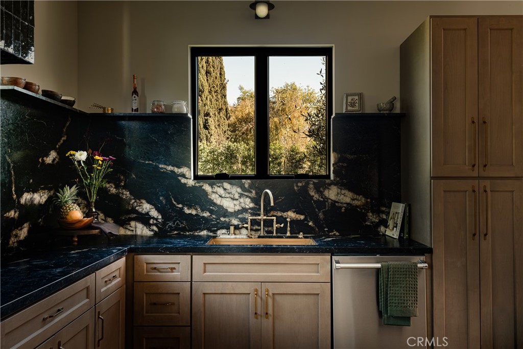 MLS #SR25274097 image #6