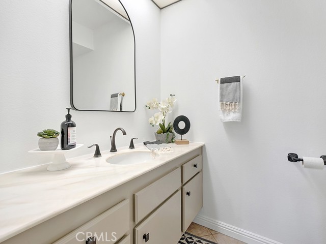 Detail Gallery Image 19 of 35 For 6401 E Nohl Ranch Rd #96,  Anaheim Hills,  CA 92807 - 3 Beds | 2/1 Baths