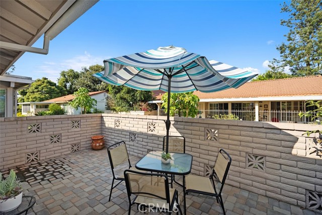 5345 Bahia Blanca W, Laguna Woods CA: https://media.crmls.org/medias/7b7db949-3304-4115-a0da-f446e2d15b38.jpg