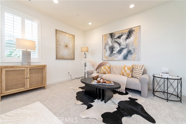 124 Cruiser, Irvine CA: https://media.crmls.org/medias/7b7def78-e307-4748-a33d-d4a4661f4e7c.jpg