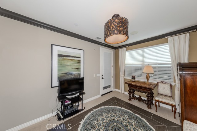 Image 14 of 75 For 30 Vivido St