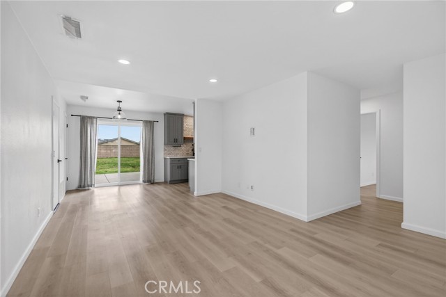 Detail Gallery Image 8 of 35 For 7579 Fennel Rd, Rancho Cucamonga,  CA 91739 - 3 Beds | 2 Baths