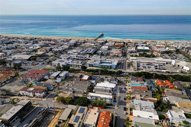 533 13th Street, Manhattan Beach, California 90266, 2 Bedrooms Bedrooms, ,1 BathroomBathrooms,Residential,Sold,13th,SB23018975