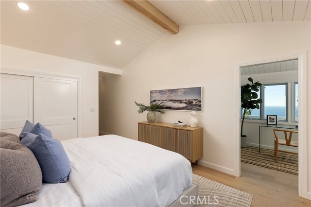 31927 Hayes Place, Laguna Beach CA: https://media.crmls.org/medias/7b80403f-304e-44c8-b721-165d19dc54f6.jpg
