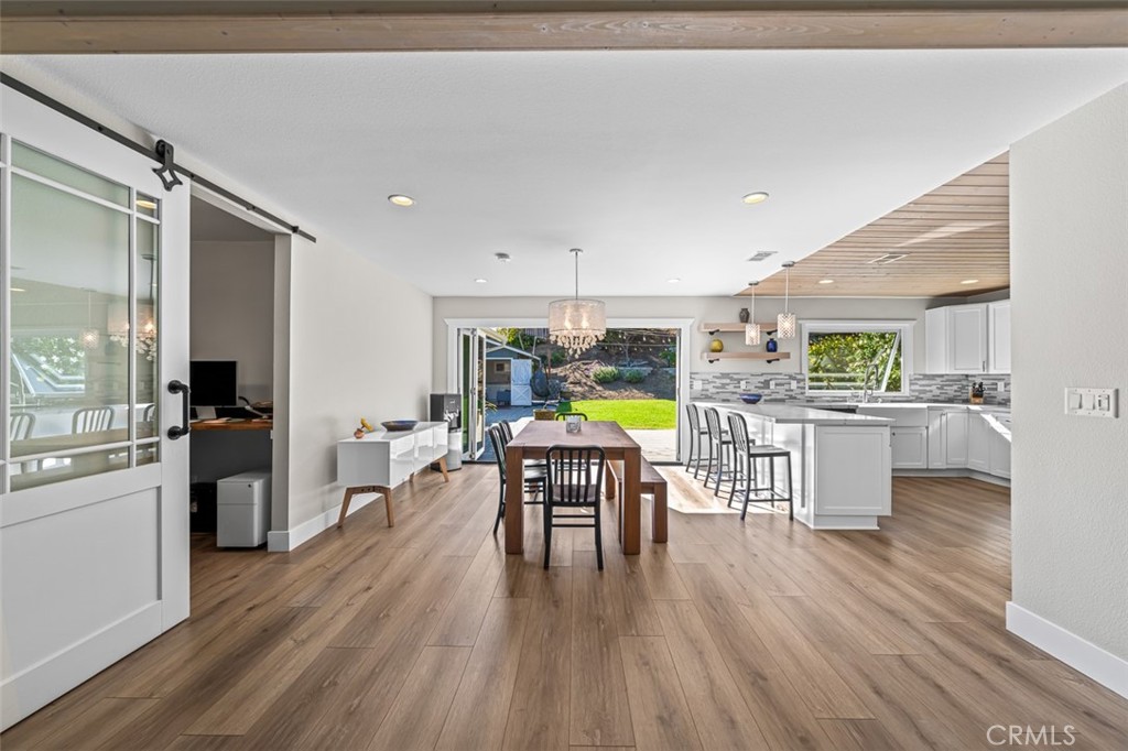 1807 Valencia - photo 7