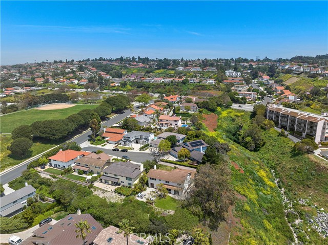 29519 Driftwood Lane, Rancho Palos Verdes, California 90275, 5 Bedrooms Bedrooms, ,2 BathroomsBathrooms,Residential,Sold,Driftwood Lane,SB23073120