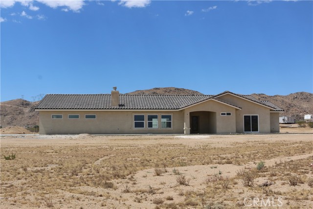 12850 Sussex Ave, Lucerne Valley, CA 92356