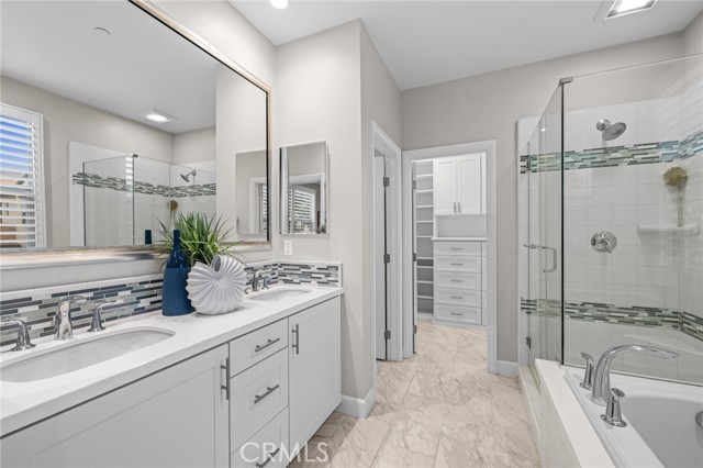 Detail Gallery Image 16 of 30 For 153 Barrow, Irvine,  CA 92620 - 3 Beds | 2/1 Baths