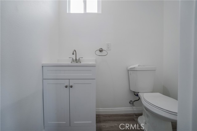 Detail Gallery Image 19 of 25 For 4921 1/2 Normandie, Los Angeles,  CA 90037 - 4 Beds | 4/1 Baths