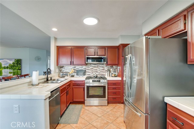 Detail Gallery Image 11 of 35 For 28237 Kane Ct, Highland,  CA 92346 - 4 Beds | 3 Baths