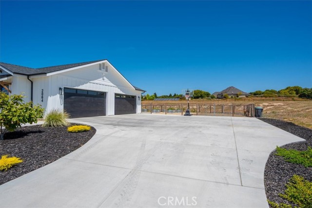 Detail Gallery Image 63 of 74 For 2064 Westhampton Dr, Arroyo Grande,  CA 93420 - 4 Beds | 4/1 Baths