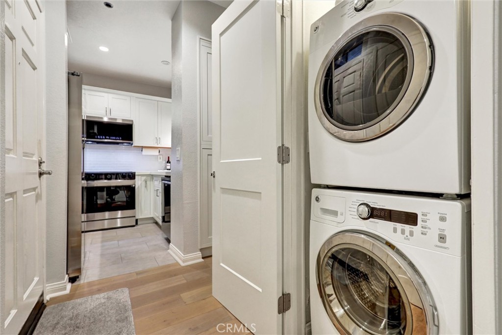 7b85bba1 6774 4b39 Aeb6 0afc2d834fda