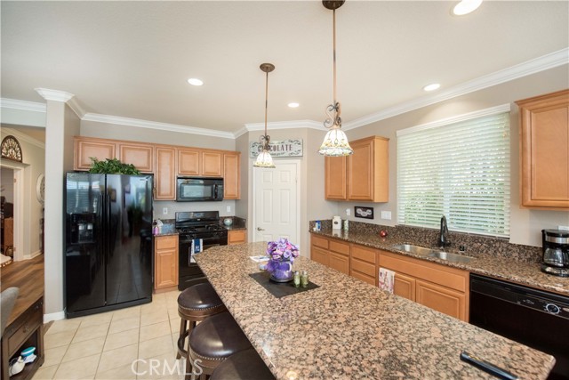 26112 Palm Breeze Lane, Menifee CA: https://media.crmls.org/medias/7b88358d-c6bf-4173-8289-21861cae64ed.jpg
