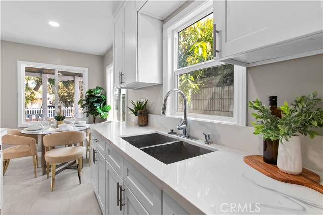 Detail Gallery Image 7 of 20 For 4104 East San Luis, Compton,  CA 90221 - 2 Beds | 2 Baths