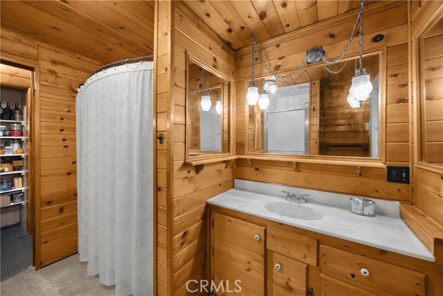 Detail Gallery Image 23 of 51 For 1005 E Woodland Ln, Glendora,  CA 91741 - 4 Beds | 3 Baths