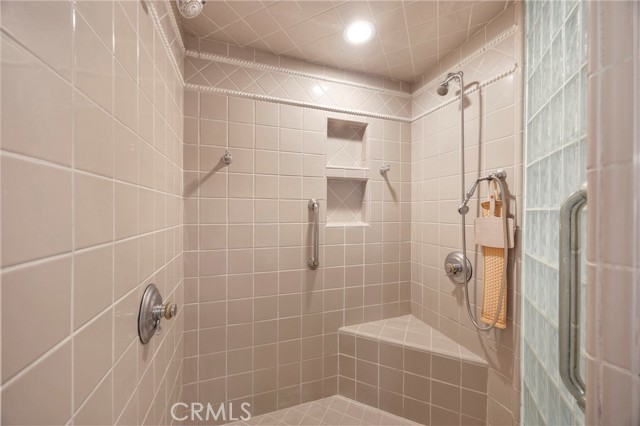 Detail Gallery Image 52 of 73 For 9902 Lapworth, Huntington Beach,  CA 92646 - 4 Beds | 5 Baths