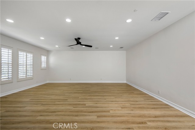 26 Marble Sands, Newport Beach CA: https://media.crmls.org/medias/7b8965a9-29ee-4b8f-8296-93d22e772067.jpg