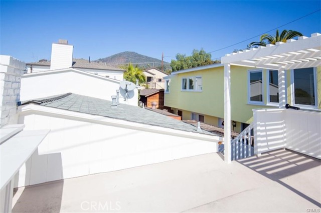 31612 Santa Rosa Drive, Laguna Beach CA: https://media.crmls.org/medias/7b8a2dd9-9de6-4e2b-b3f4-fa825cf2c1d1.jpg