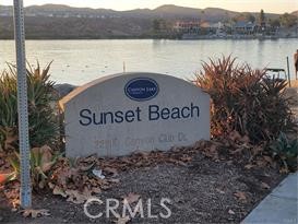 Detail Gallery Image 16 of 18 For 22920 Green Pine Dr, Canyon Lake,  CA 92587 - 4 Beds | 3 Baths