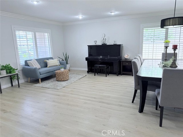 28 Calais, Irvine CA: https://media.crmls.org/medias/7b8a3f5d-9900-4d2d-85ce-227fdb34ceb7.jpg
