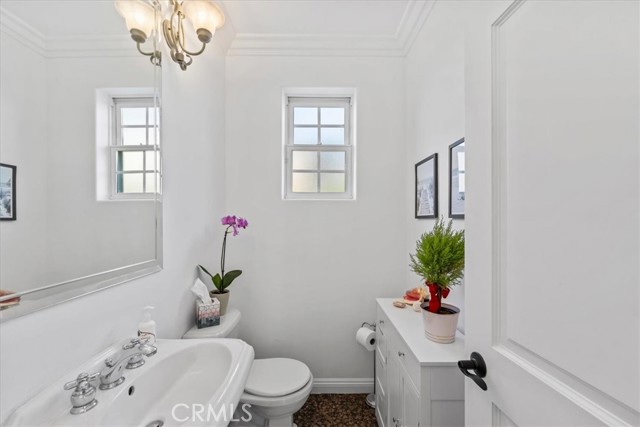 Detail Gallery Image 6 of 54 For 1020 Harbor Crossing, Marina Del Rey,  CA 90292 - 4 Beds | 4/1 Baths