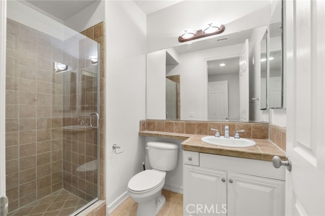 Detail Gallery Image 17 of 74 For 22383 Quiet Bay, Corona,  CA 92883 - 5 Beds | 4/1 Baths