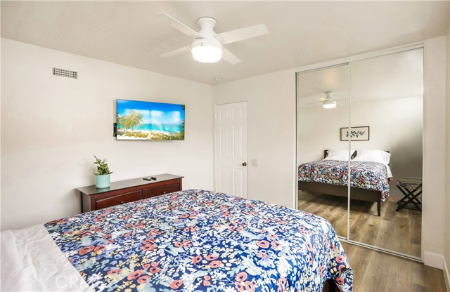 617 Iris Avenue, Corona del Mar CA: https://media.crmls.org/medias/7b8bcd75-e73b-4102-9b7e-e3e3a7213951.jpg