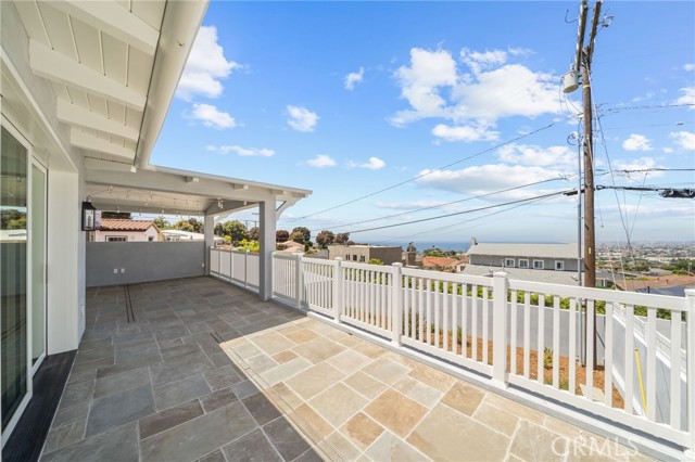 Detail Gallery Image 43 of 62 For 101 via Colusa, Redondo Beach,  CA 90277 - 4 Beds | 4/1 Baths