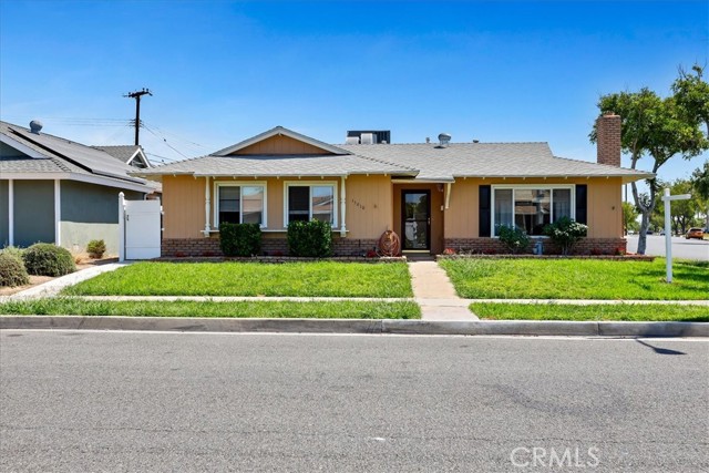 15610 Dalmatian Ave, La Mirada, CA 90638