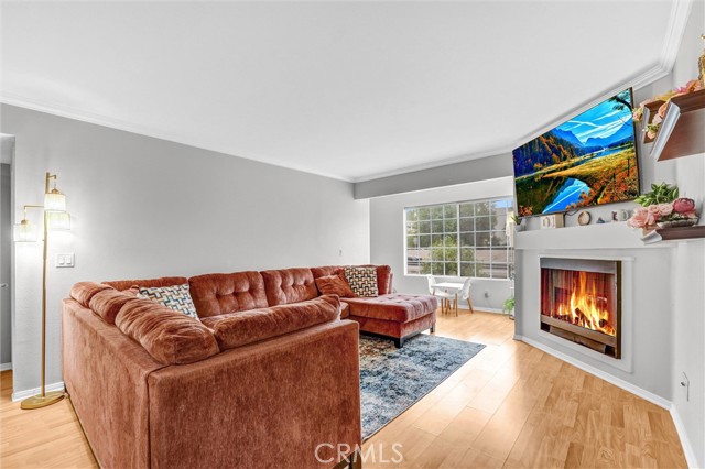 Front Image Thumbnail for CRPW26106941
