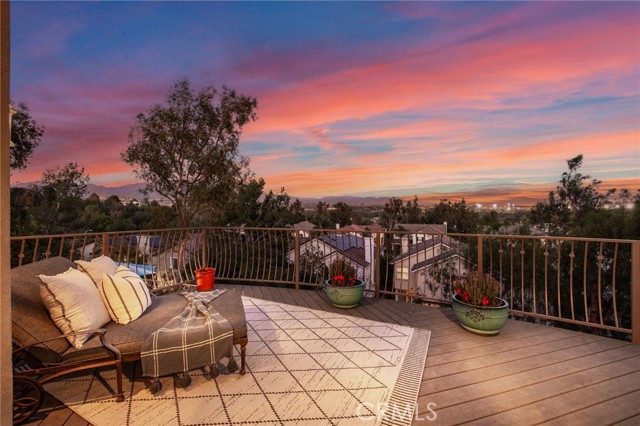 Detail Gallery Image 37 of 69 For 20876 Parkside, Lake Forest,  CA 92630 - 5 Beds | 3 Baths