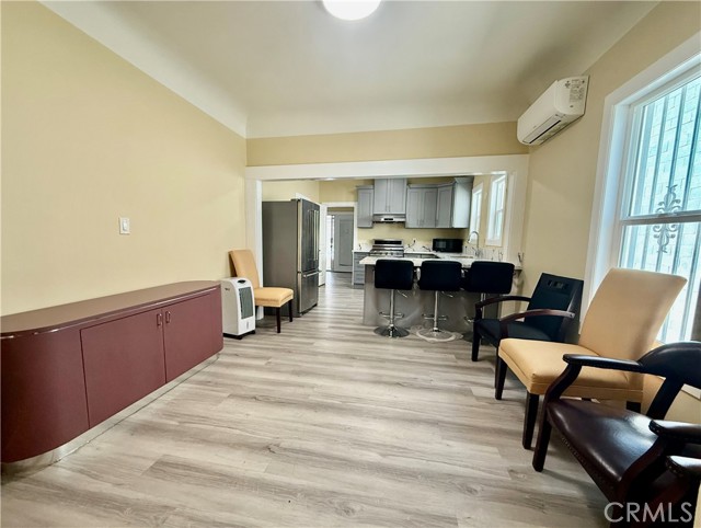 19321 Beach Boulevard, Huntington Beach CA: https://media.crmls.org/medias/7b8e84b5-c24d-476e-b677-5852f25ce2fa.jpg