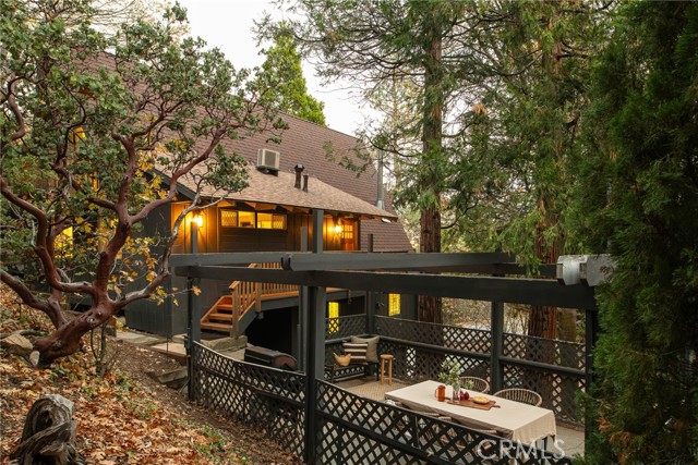 Detail Gallery Image 26 of 32 For 27582 North Bay, Lake Arrowhead,  CA 92352 - 3 Beds | 2 Baths