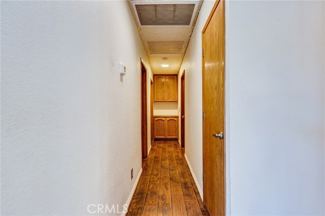 Detail Gallery Image 20 of 43 For 14076 Wawona Rd, Apple Valley,  CA 92307 - 3 Beds | 2 Baths