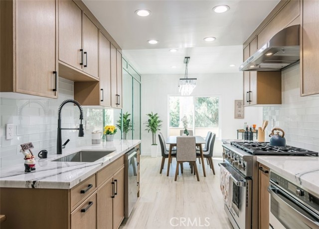 Detail Gallery Image 27 of 64 For 1944 Glendon #209,  Los Angeles,  CA 90025 - 2 Beds | 2/1 Baths