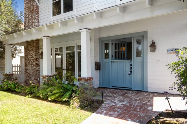 562 33rd Street, Manhattan Beach, California 90266, 5 Bedrooms Bedrooms, ,4 BathroomsBathrooms,Residential,Sold,33rd,SB22165007