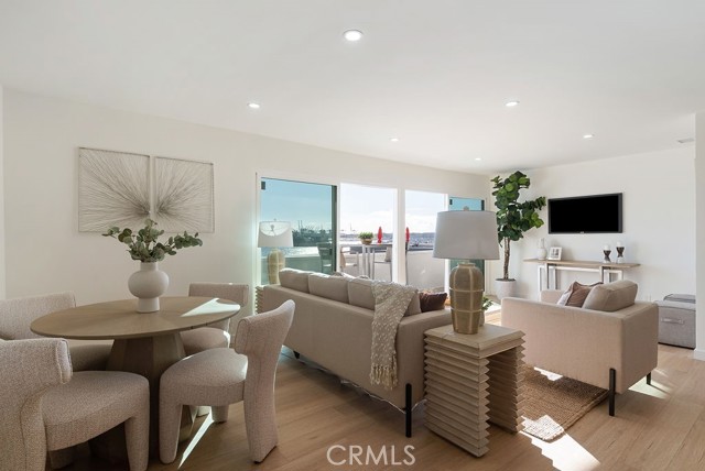 Detail Gallery Image 17 of 62 For 1200 E Ocean #52,  Long Beach,  CA 90802 - 2 Beds | 2 Baths