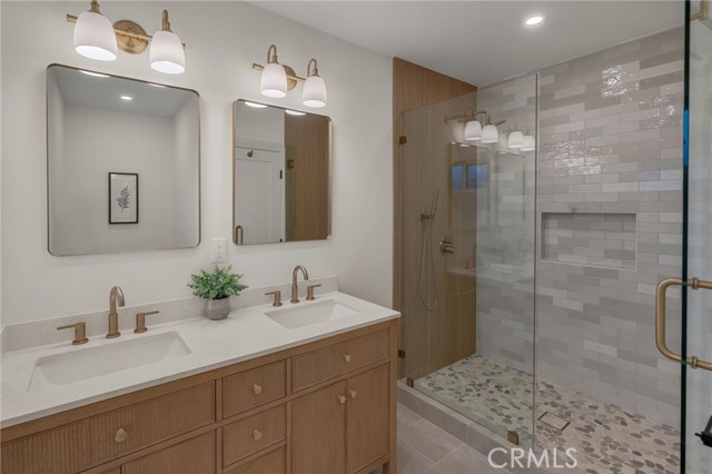 Detail Gallery Image 31 of 50 For 3641 Somerset, Los Angeles,  CA 90016 - 3 Beds | 2 Baths