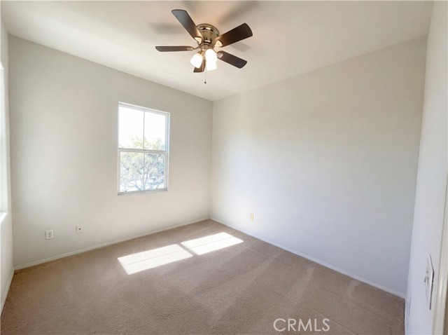 Detail Gallery Image 17 of 23 For 28745 Edenton, Temecula,  CA 92591 - 4 Beds | 2/1 Baths