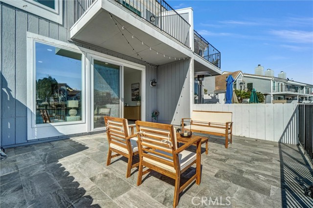 3682 Montego Drive, Huntington Beach CA: https://media.crmls.org/medias/7b9107b5-d026-4f6a-979e-471202cfb0ea.jpg