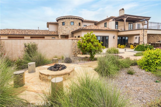 1620 Luse Tank Road, Topanga CA: https://media.crmls.org/medias/7b918562-9d6a-4336-b781-a7c782718fd0.jpg