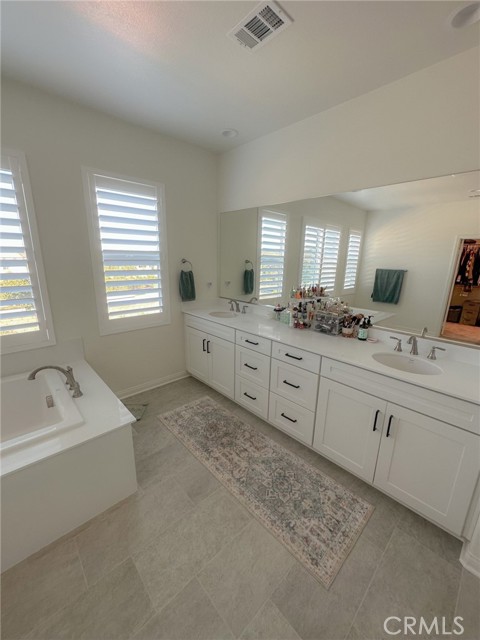 Detail Gallery Image 11 of 31 For 39547 Verbena Way, Temecula,  CA 92591 - 5 Beds | 3/1 Baths