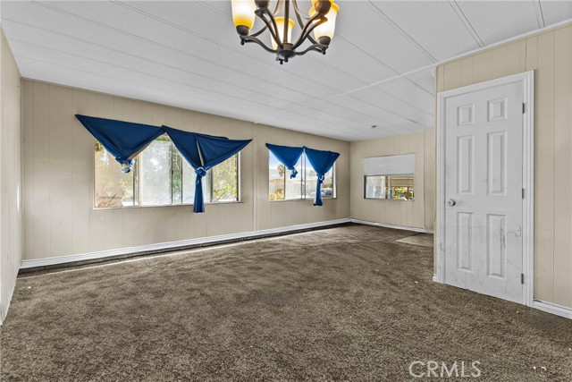 Detail Gallery Image 6 of 33 For 14939 Vinehill, Moreno Valley,  CA 92553 - 2 Beds | 2 Baths