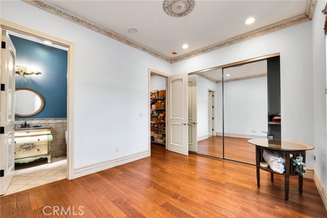 22349 Dolorosa Street, Woodland Hills CA: https://media.crmls.org/medias/7b920641-3f86-415b-ace7-7d25f94bd4b7.jpg