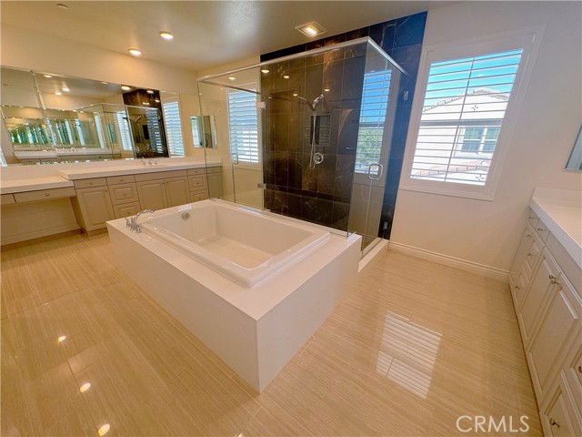 224 Geyser, Irvine CA: https://media.crmls.org/medias/7b927077-ce83-4128-8ff5-7e1e4bf9ddd2.jpg